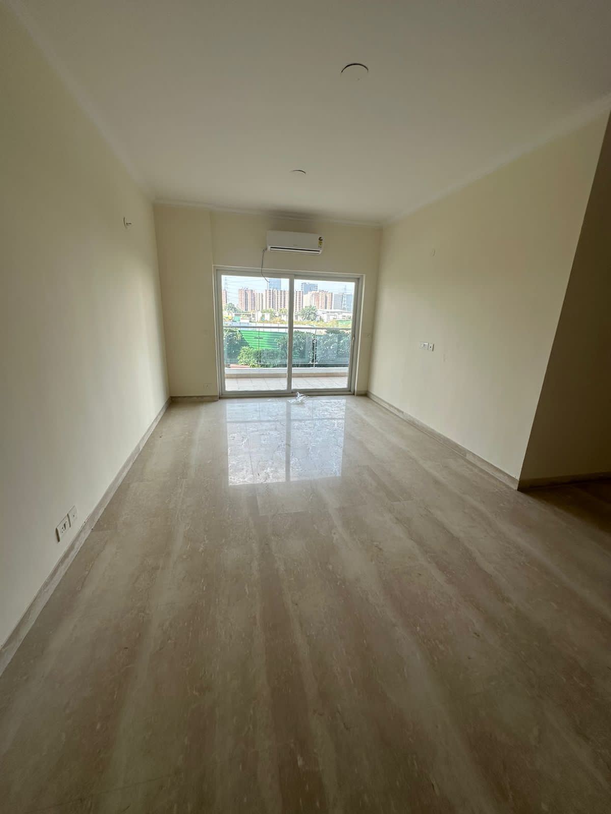 Shree Vardhman Victoria