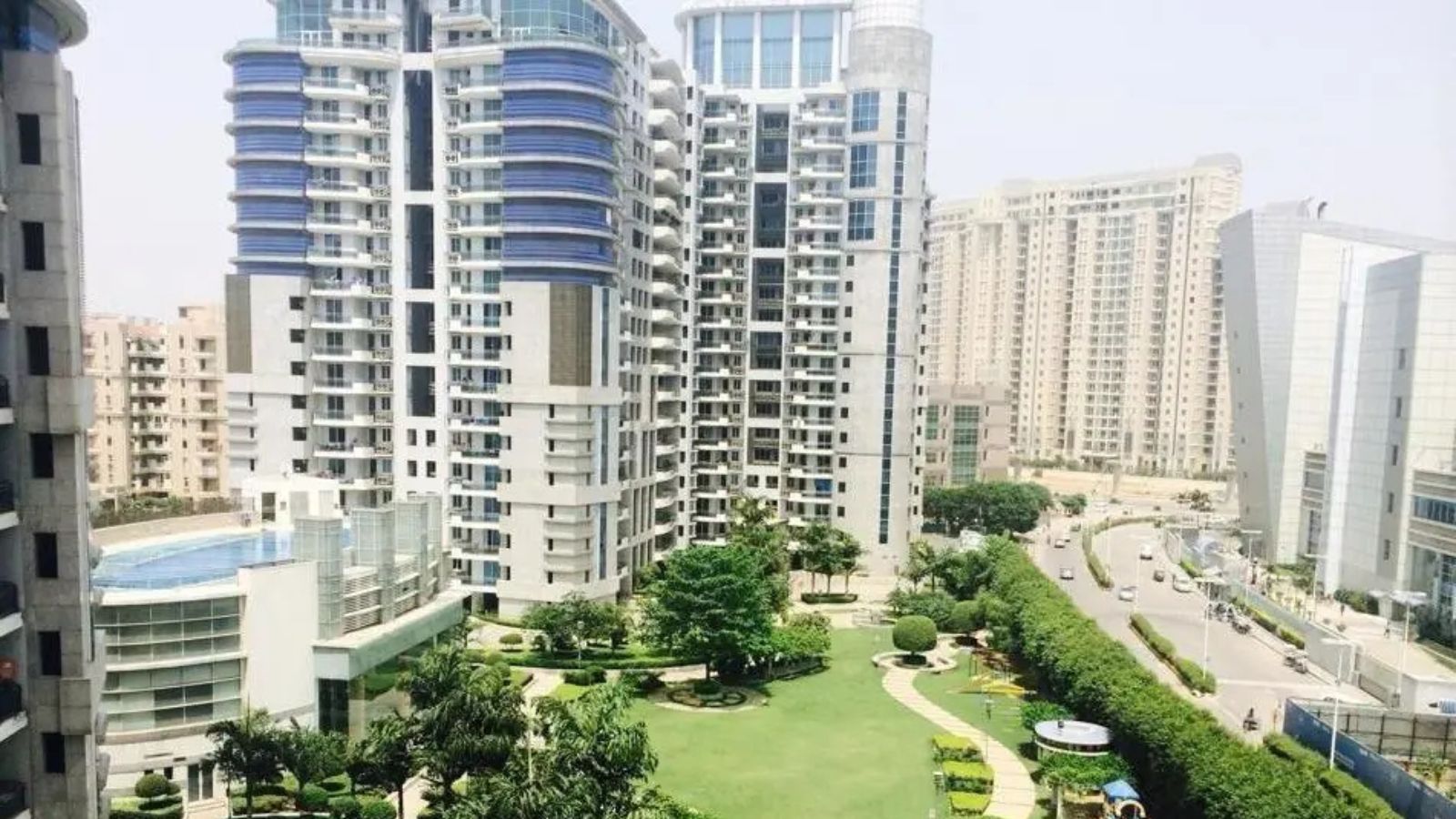 DLF The Pinnacle Images